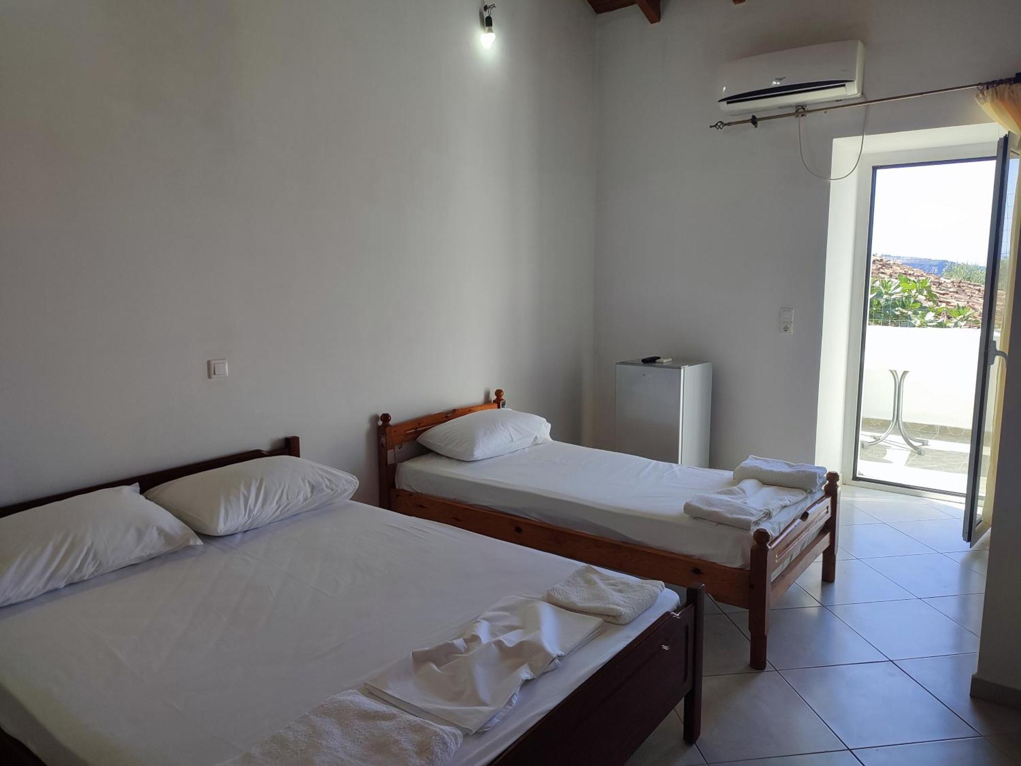 הימארה Petros Rooms מראה חיצוני תמונה