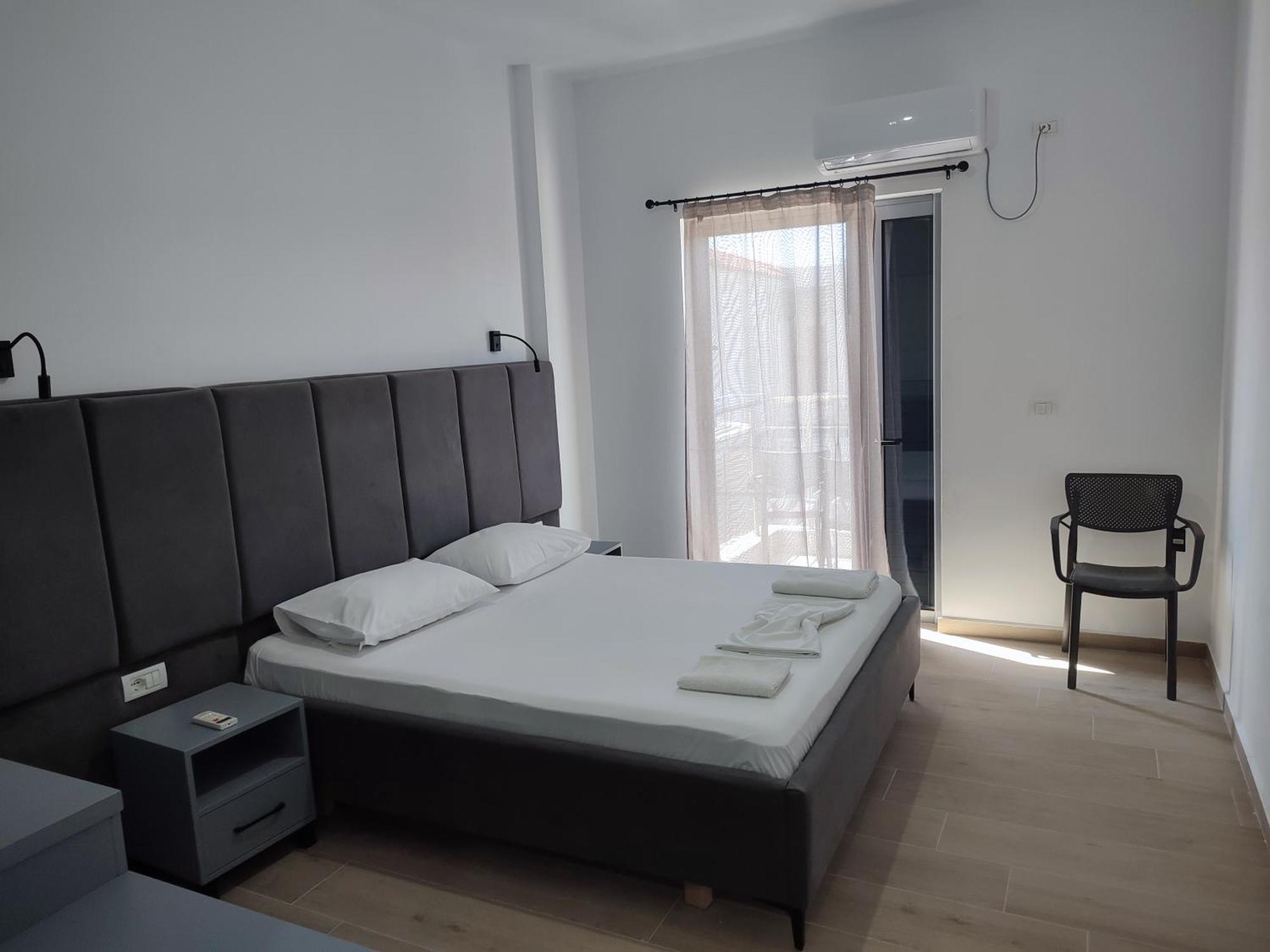 הימארה Petros Rooms מראה חיצוני תמונה