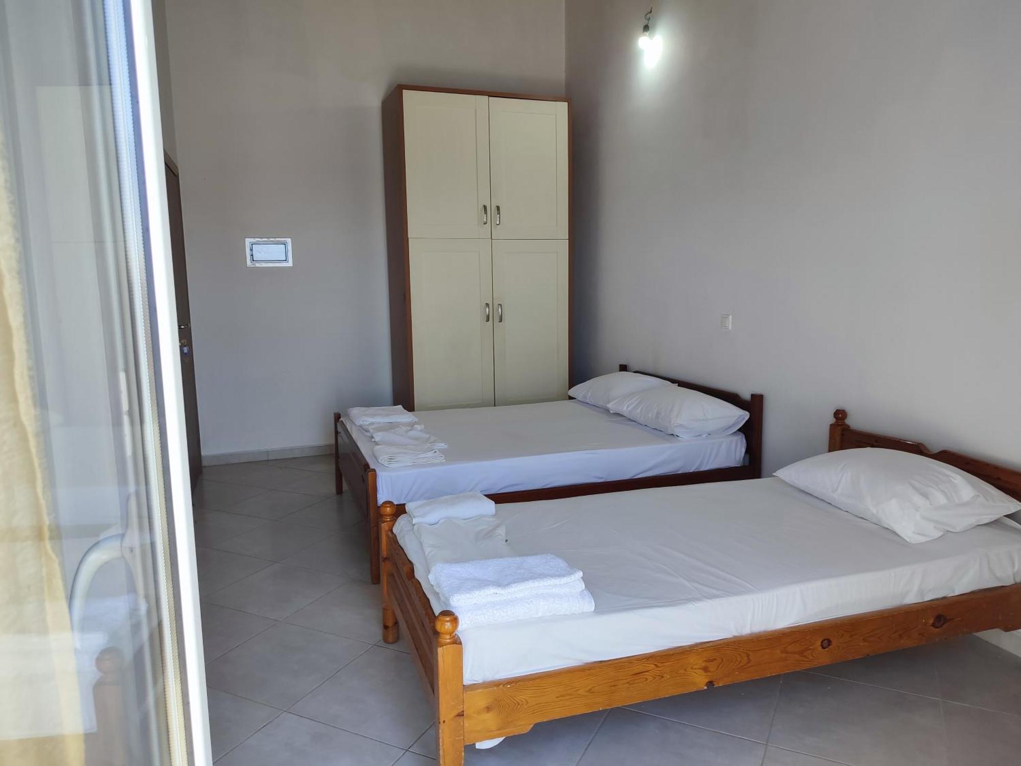 הימארה Petros Rooms חדר תמונה