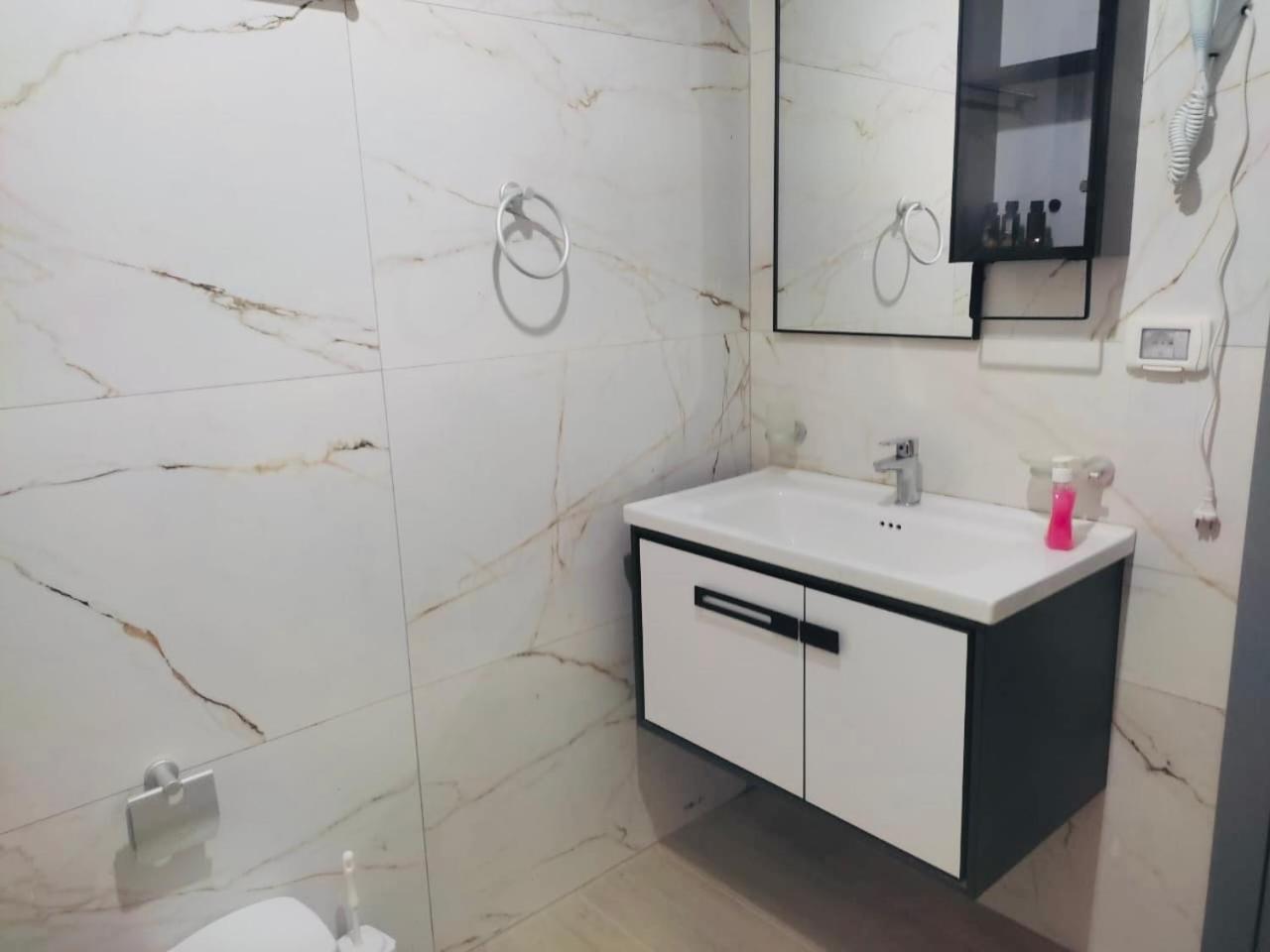 הימארה Petros Rooms מראה חיצוני תמונה