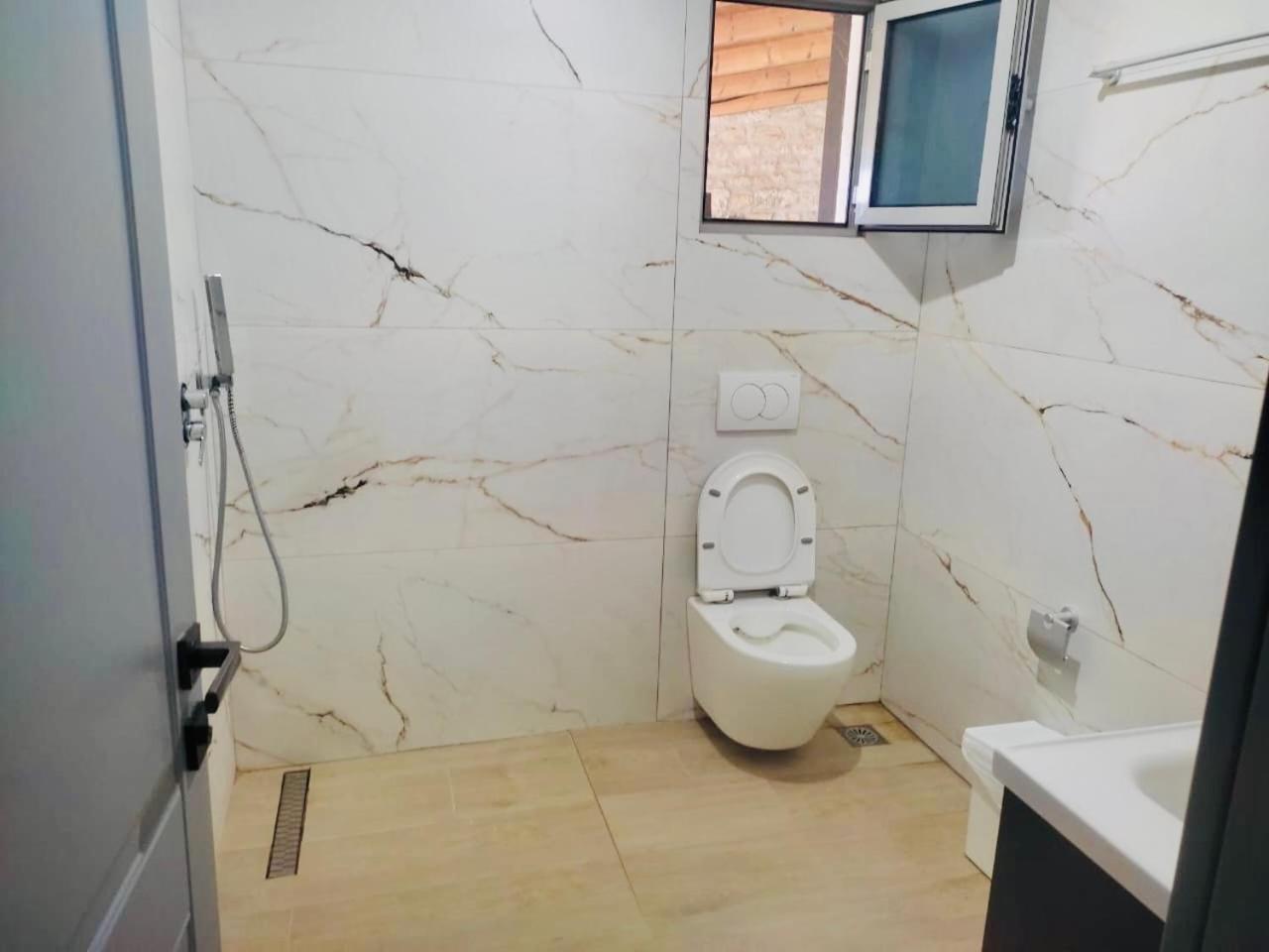 הימארה Petros Rooms מראה חיצוני תמונה
